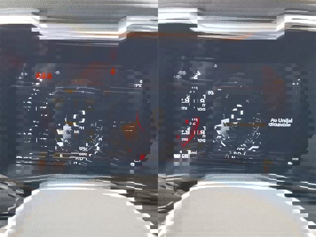 New 2026 GMC Canyon Elevation w/ Convenience Package image 12