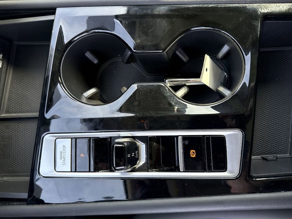 Certified 2024 Volkswagen Atlas Peak Edition SEL image 40