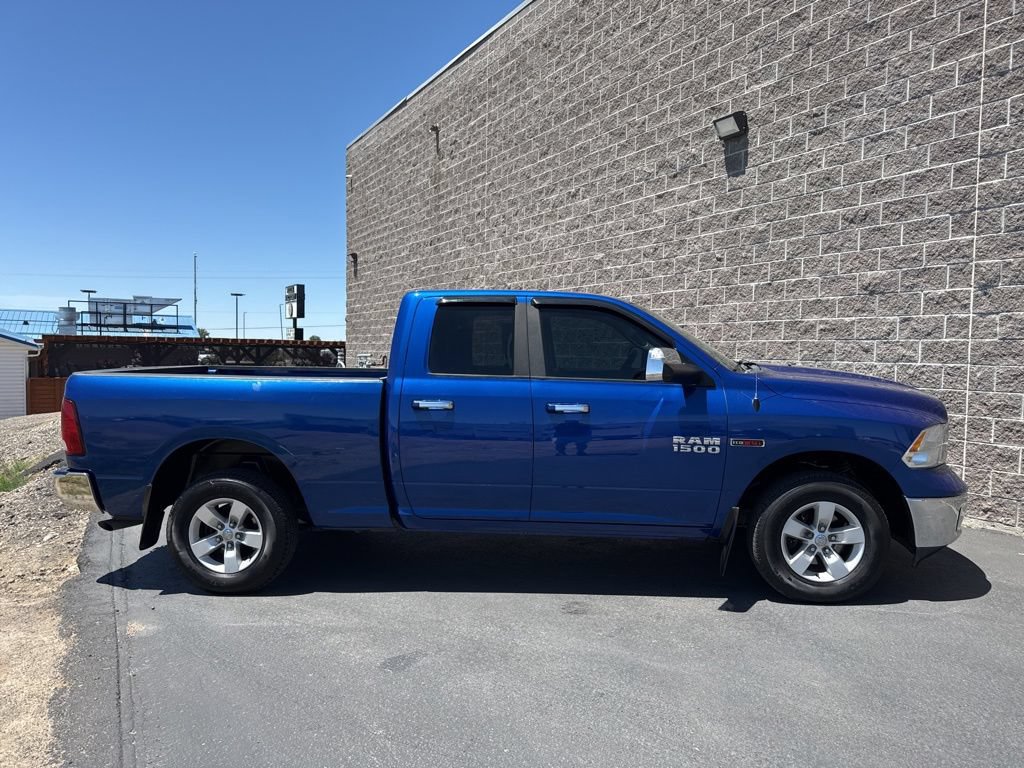 Used 2015 RAM 1500 Classic SLT w/ Luxury Group AWD/4WD image 4