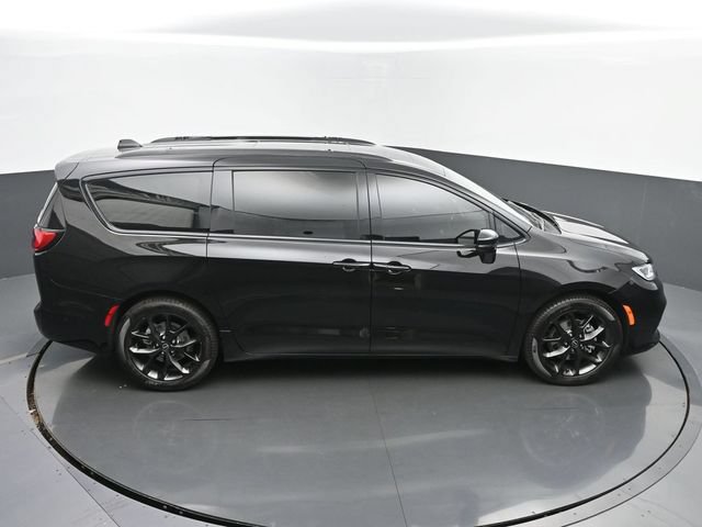 New 2025 Chrysler Pacifica Limited FWD image 43