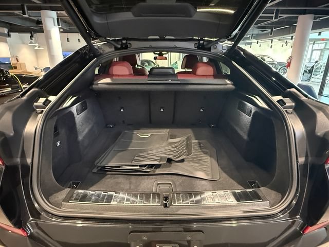 Used 2025 BMW X6 M60i AWD/4WD image 27