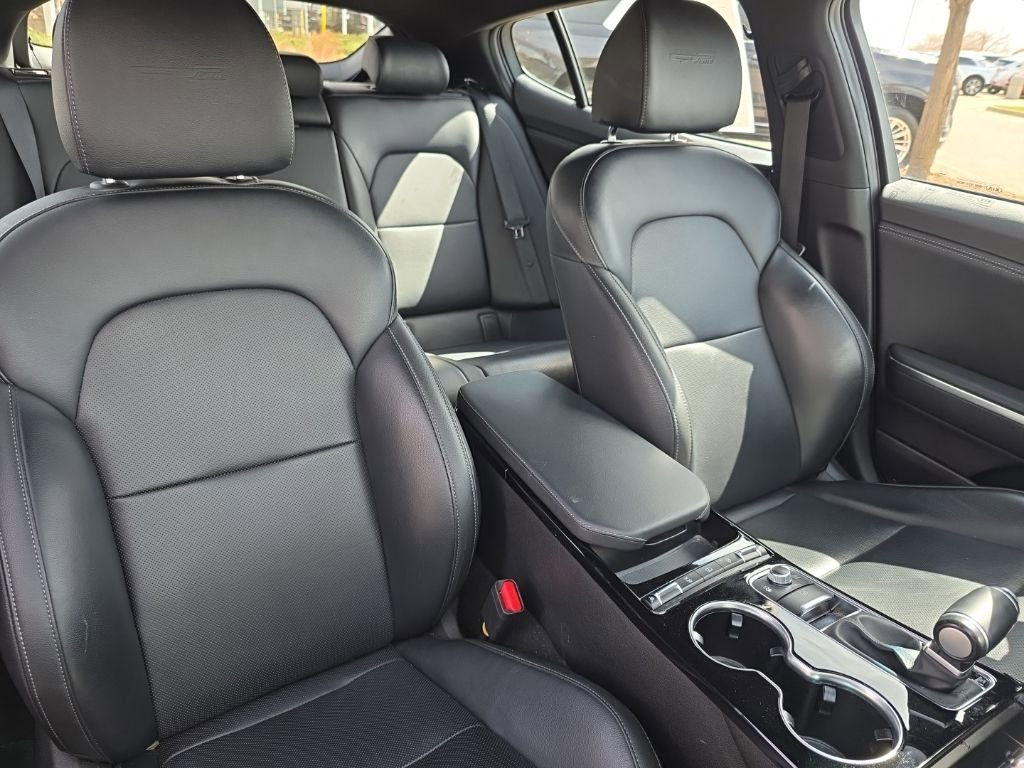 Used 2022 Kia Stinger GT-Line w/ Sun & Sound Package image 24