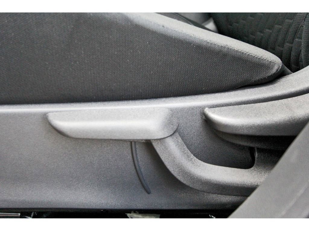 Used 2024 Nissan Kicks SV FWD image 24