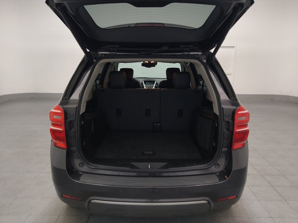 Used 2016 Chevrolet Equinox LTZ w/ Enhanced Convenience Package FWD image 29