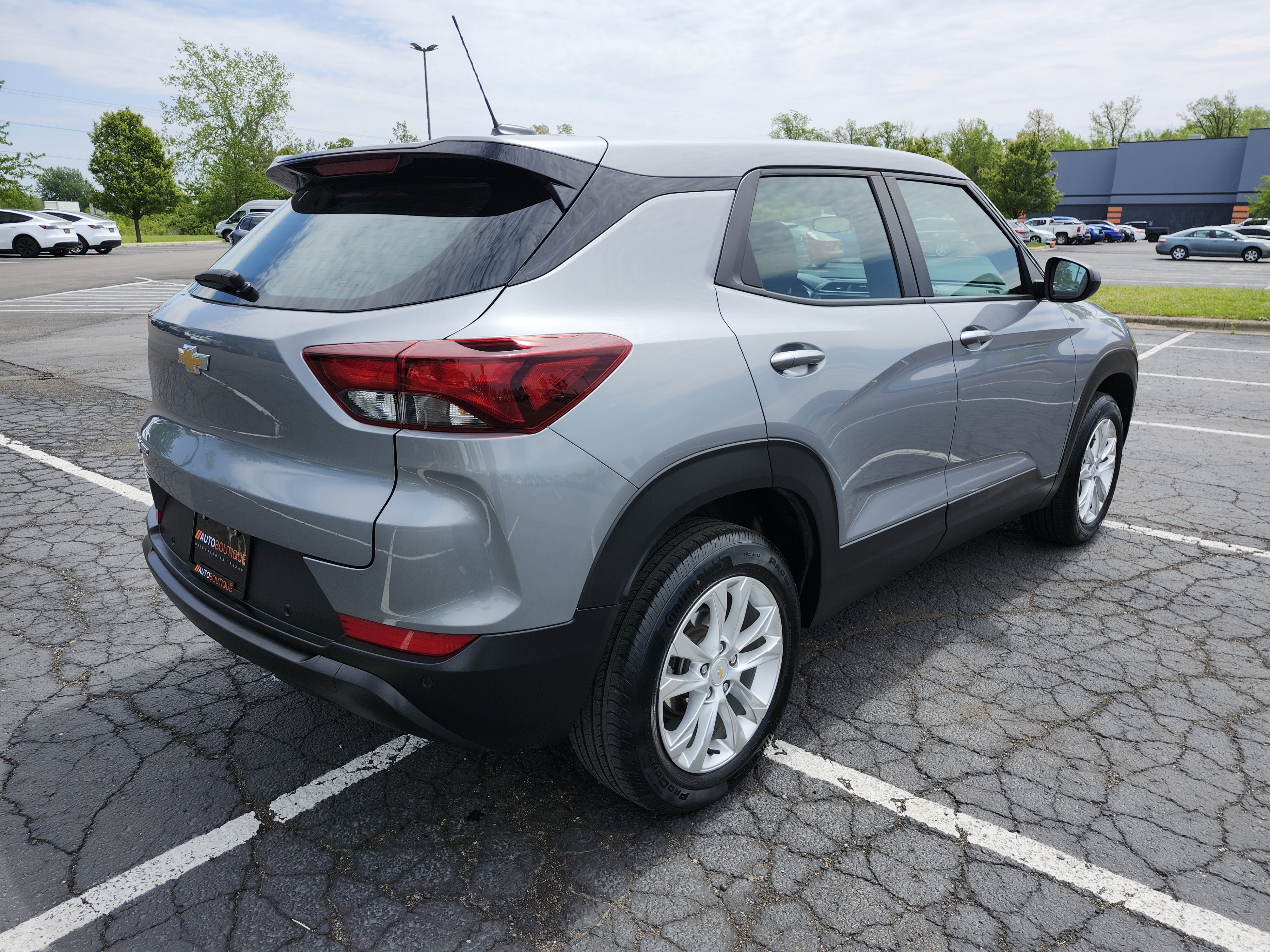 Used 2023 Chevrolet TrailBlazer LS AWD/4WD image 15