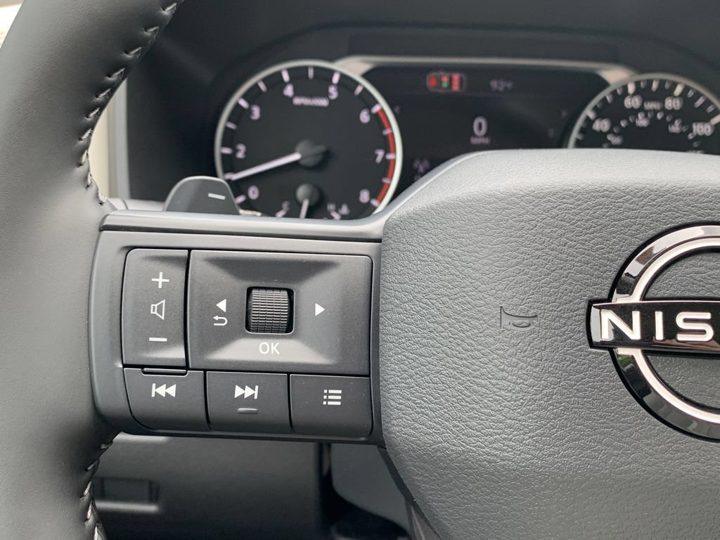 New 2026 Nissan Rogue Dark Armor FWD image 10