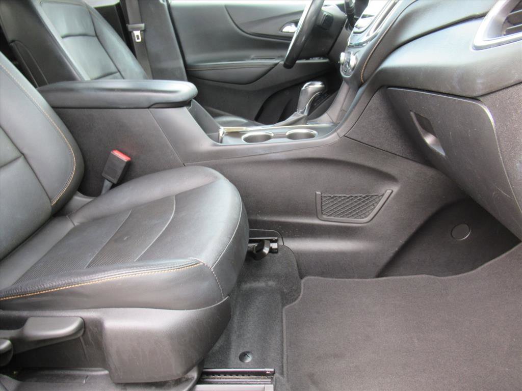 Used 2018 Chevrolet Equinox Premier image 9