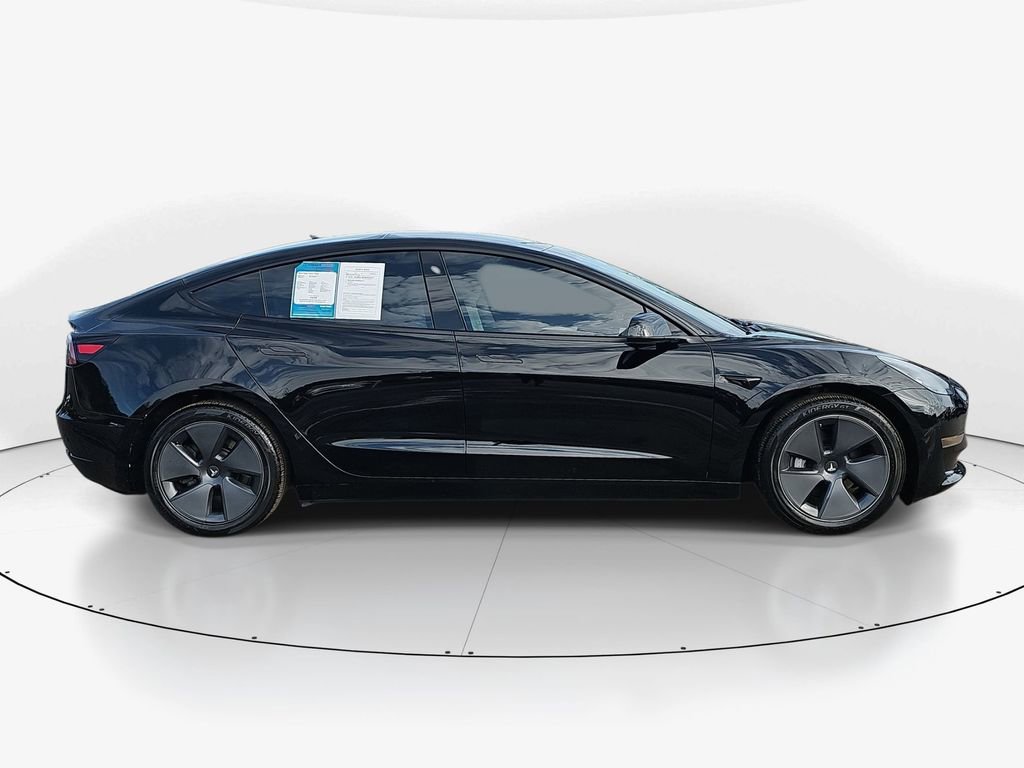 Used 2023 Tesla Model 3 Standard Range image 3