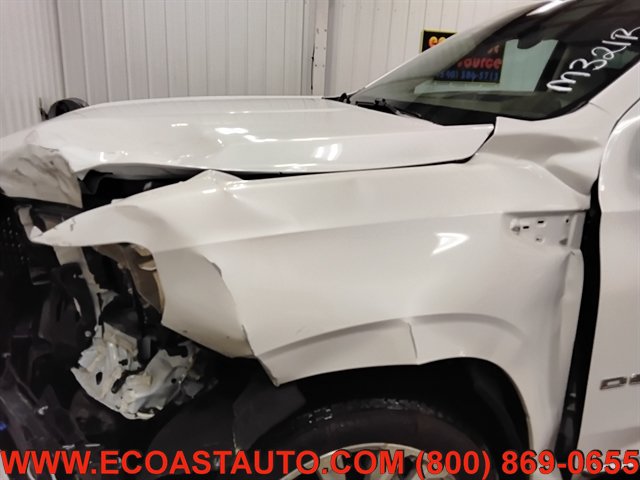 Used 2023 GMC Yukon XL Denali AWD/4WD image 19