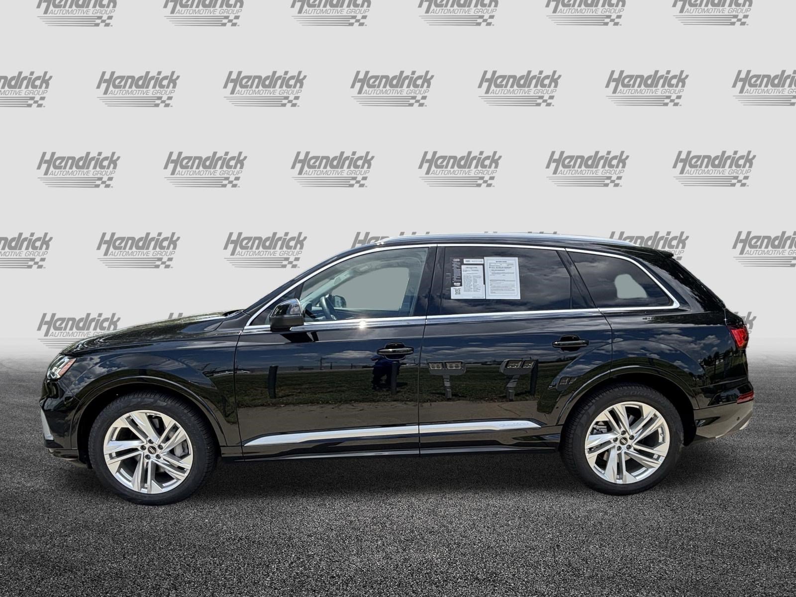 Certified 2023 Audi Q7 3.0T Prestige AWD/4WD image 7