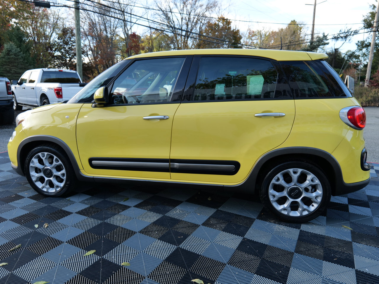 Used 2014 FIAT 500L Trekking w/ Popular Equipment Group image 73