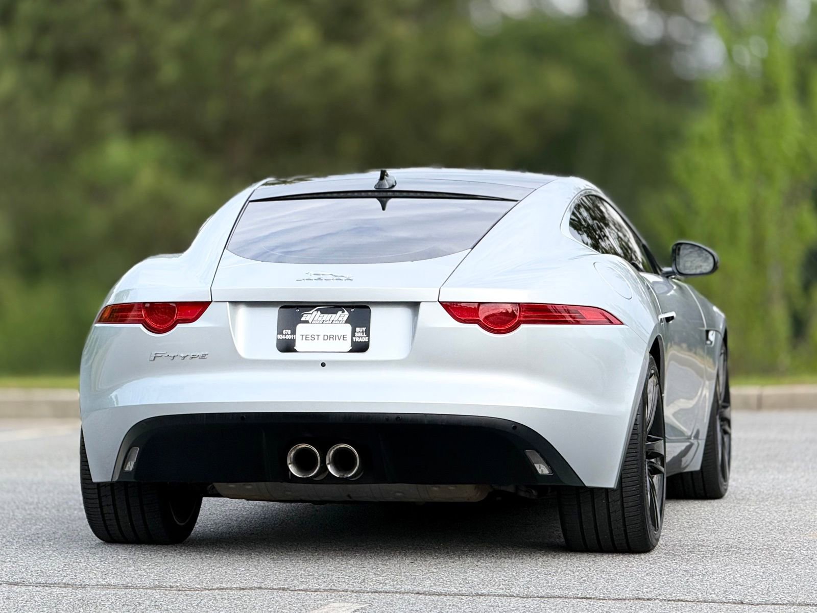 Used 2017 Jaguar F-TYPE Coupe RWD image 7