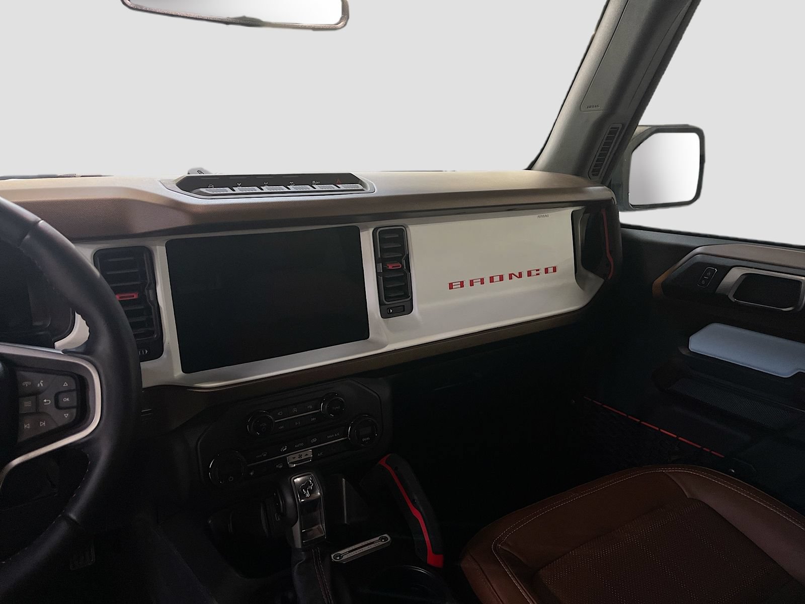 Used 2024 Ford Bronco Heritage Edition AWD/4WD image 23