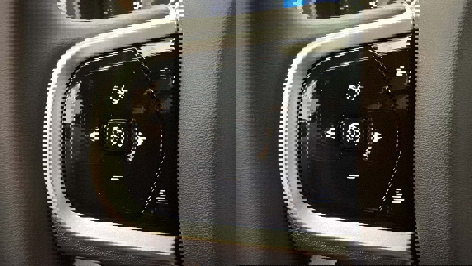 New 2026 Volvo XC90 B6 Plus image 13