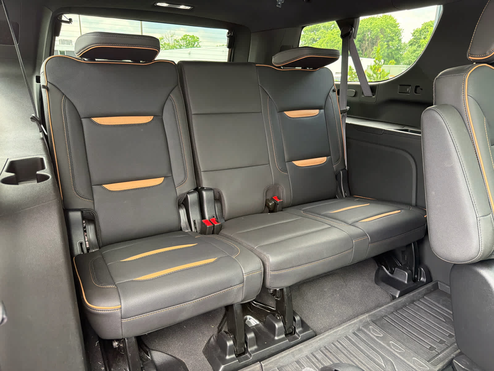 Used 2024 GMC Yukon XL AT4 w/ Max Trailering Package AWD/4WD image 25