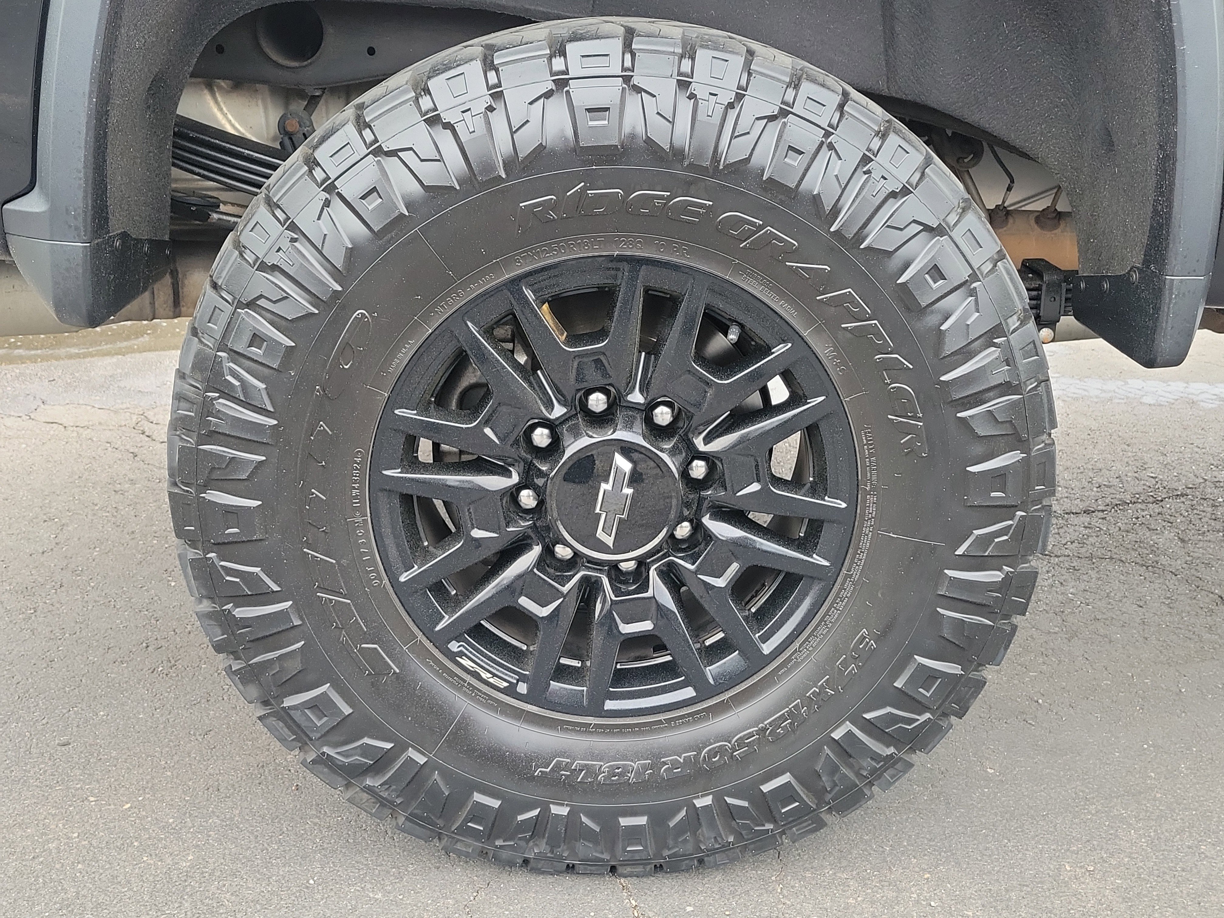 Used 2024 Chevrolet Silverado 2500 ZR2 w/ Technology Package AWD/4WD image 5