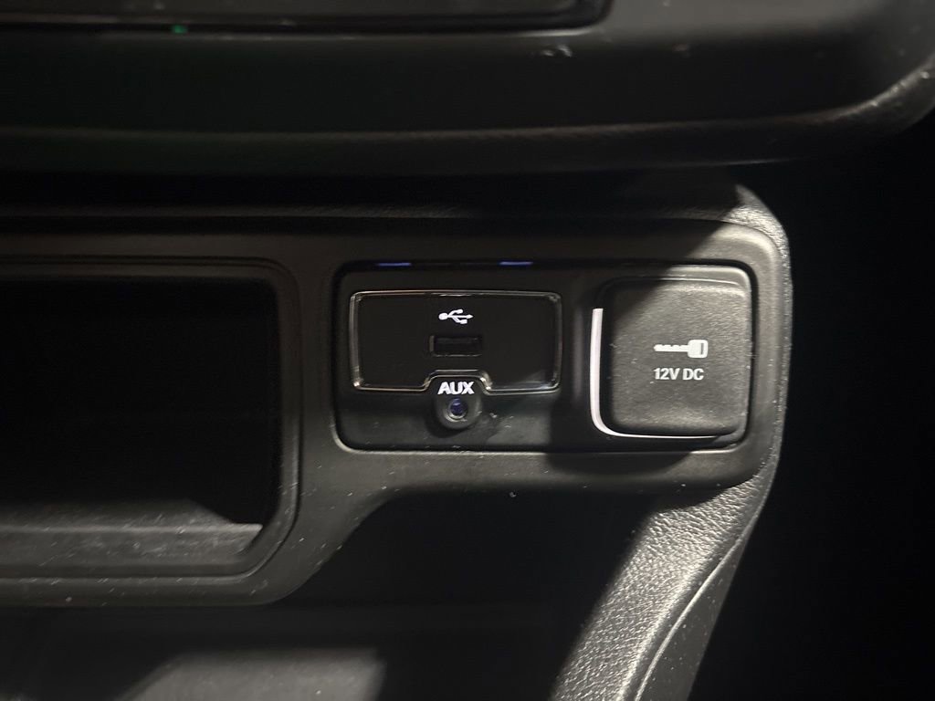 Used 2018 Jeep Renegade Sport w/ Power & Air Group image 12