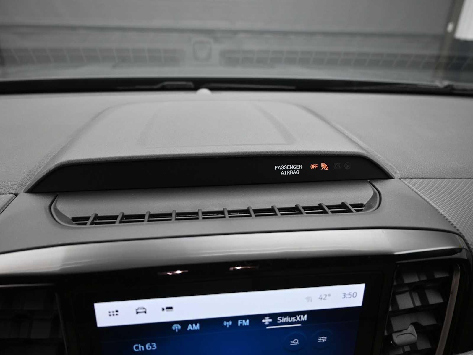 New 2025 Ford Ranger XLT w/ Equipment Group 301A High image 38