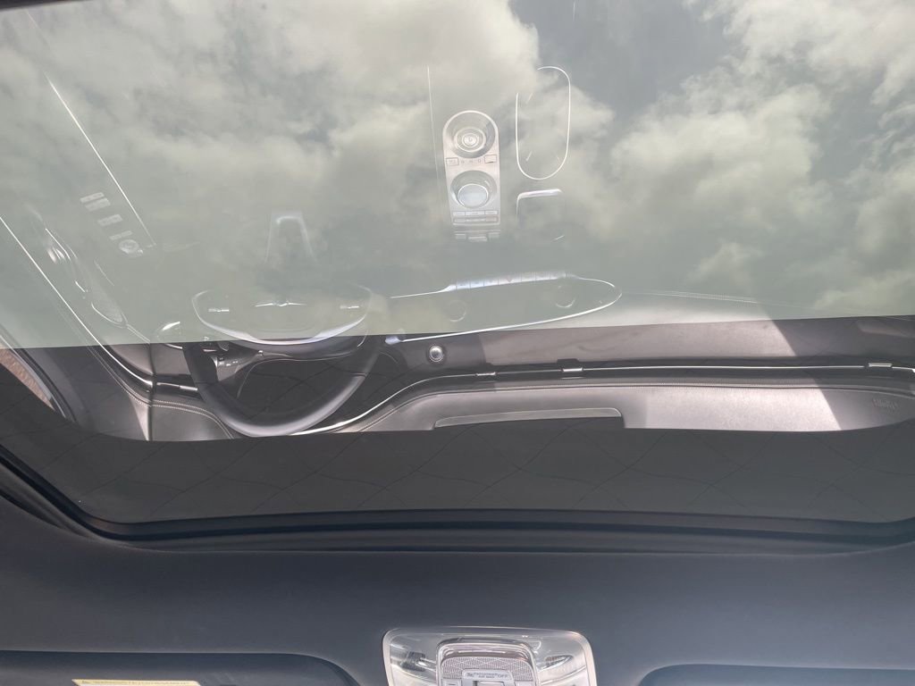 Used 2023 Genesis GV70 2.5T w/ Sport Prestige Package image 13