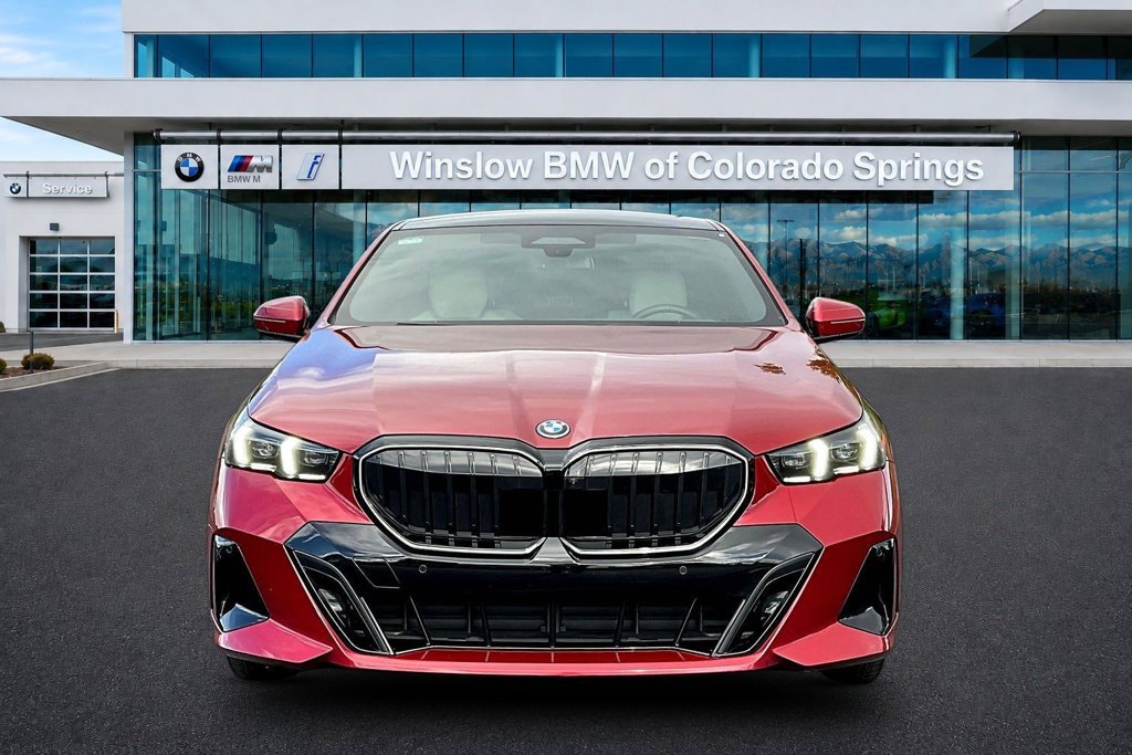 Certified 2026 BMW 550e xDrive AWD/4WD image 2