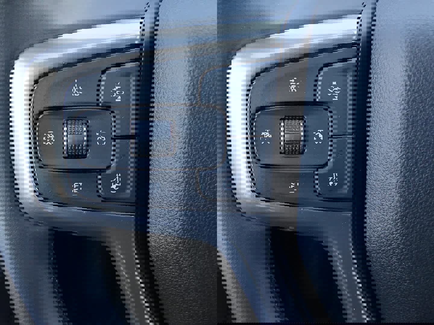 Used 2025 Chevrolet Silverado 3500 LTZ w/ LTZ Plus Package image 22