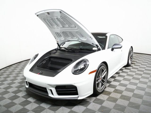 New 2026 Porsche 911 Carrera T image 28
