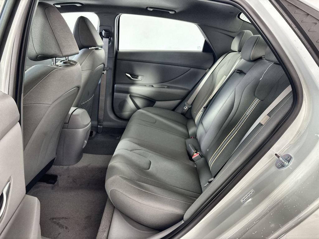 New 2026 Hyundai Elantra SEL Sport Premium FWD image 24