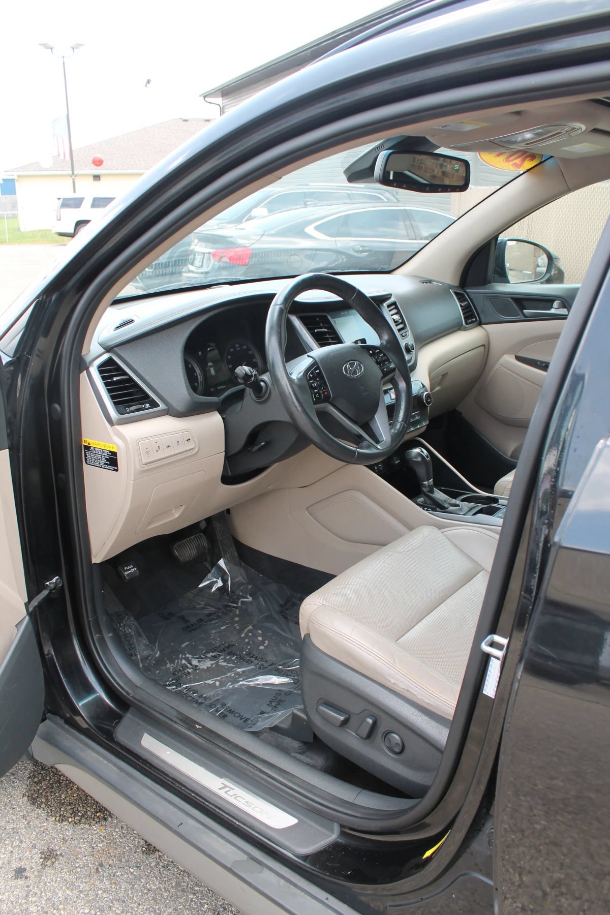 Used 2017 Hyundai Tucson Limited w/ Limited Ultimate Package 03 AWD/4WD image 11