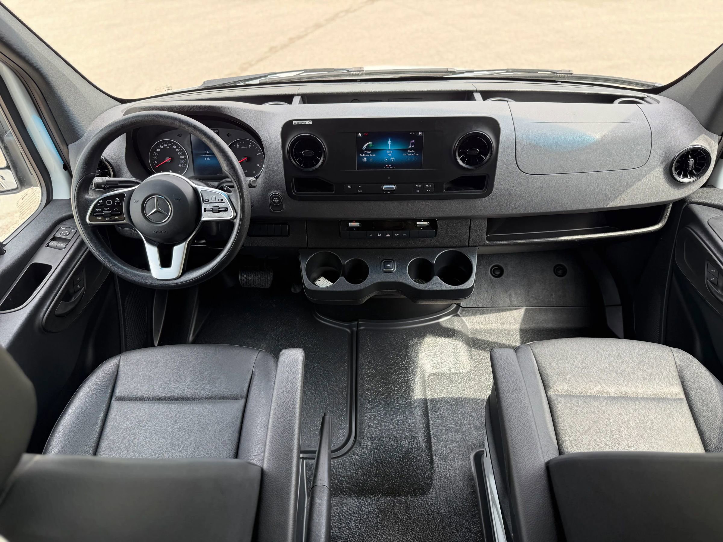 Used 2022 Mercedes-Benz Sprinter 3500 image 18