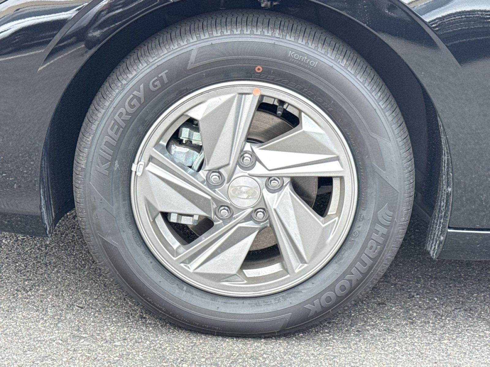 New 2026 Hyundai Elantra SE FWD image 12