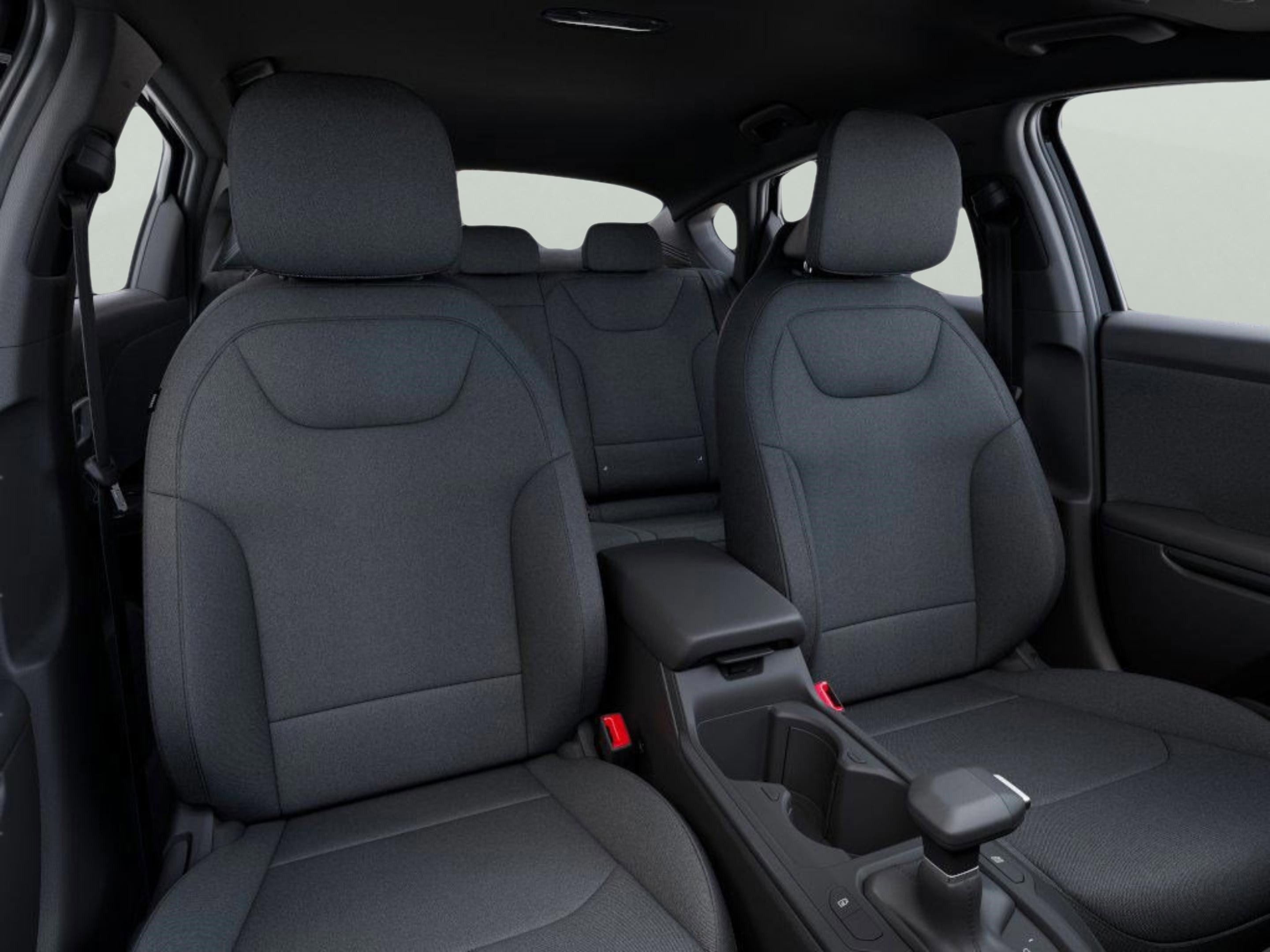 New 2026 Kia K4 LXS image 15