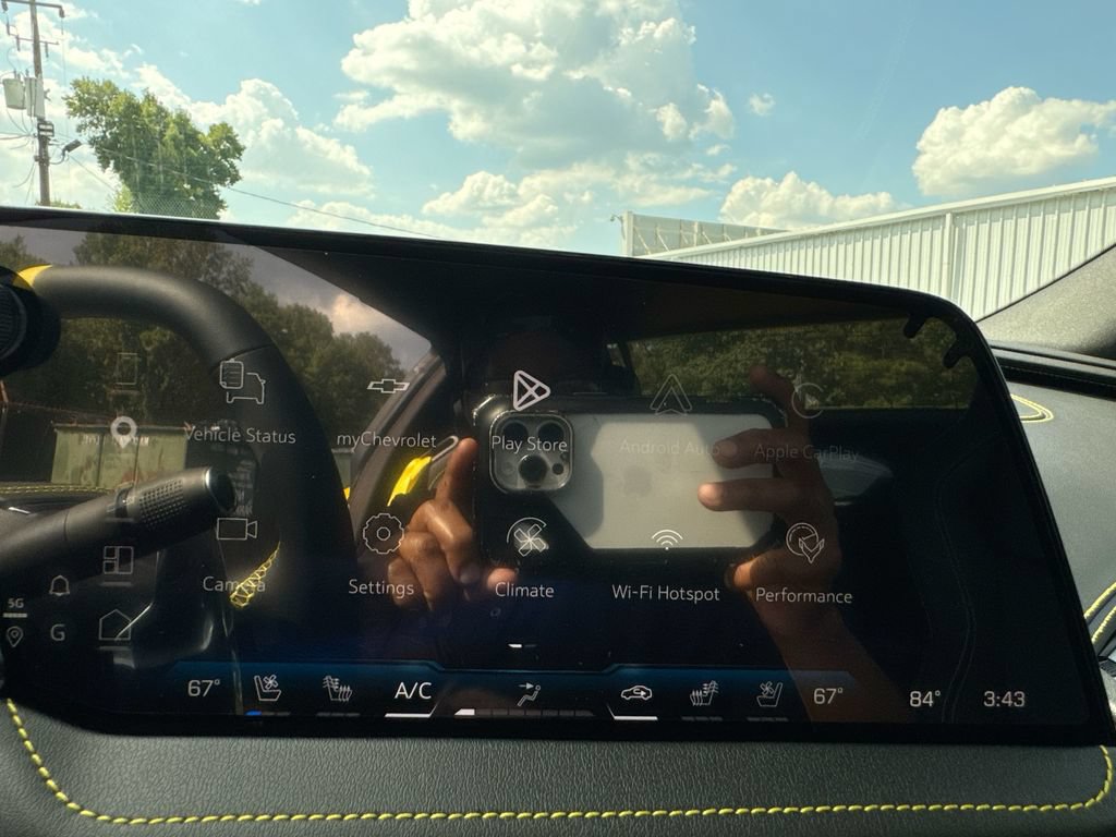 New 2027 Chevrolet Corvette Stingray Convertible w/ 2LT RWD image 27