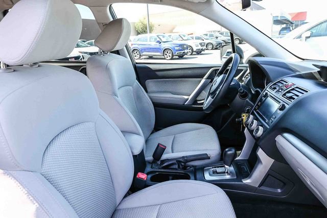 Used 2018 Subaru Forester 2.5i w/ Alloy Wheel Package AWD/4WD image 18