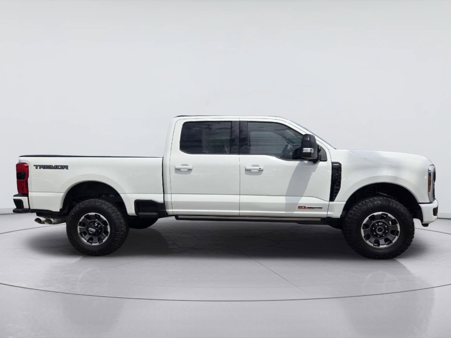 Used 2024 Ford F250 Lariat w/ Lariat Ultimate Package AWD/4WD image 4