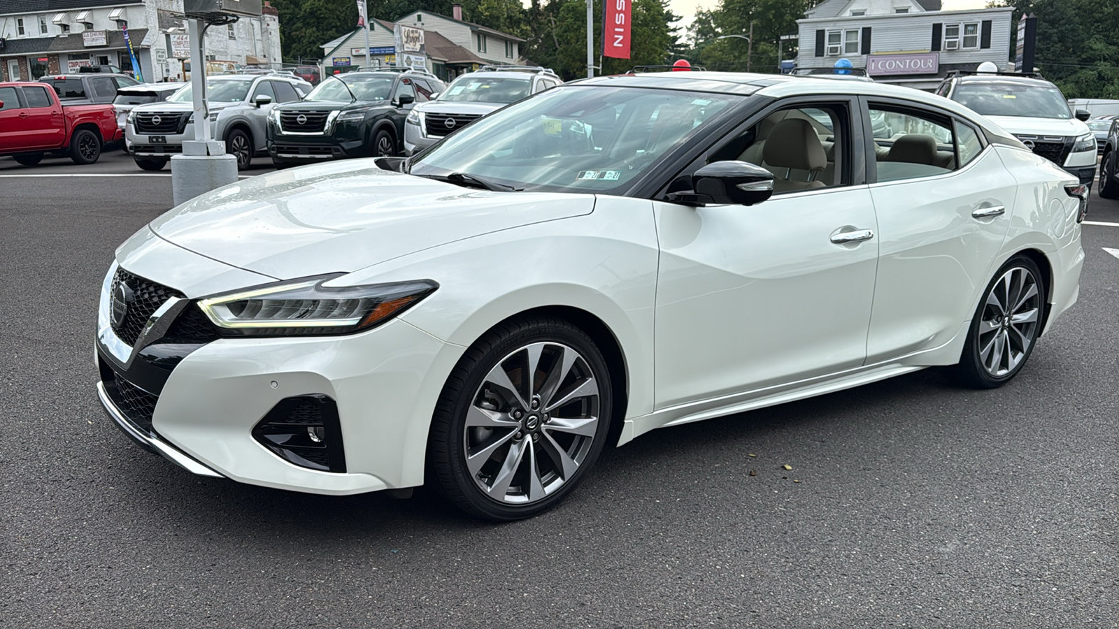 Certified 2021 Nissan Maxima Platinum w/ Sport Mat Group FWD image 3