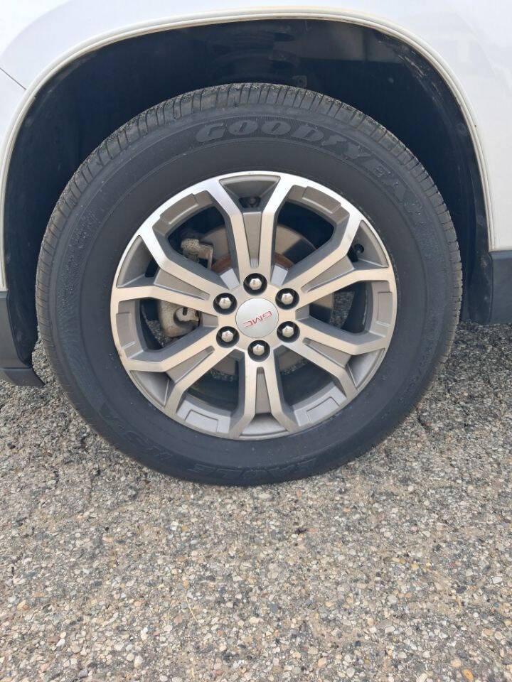 Used 2016 GMC Acadia SLT w/ Open Road Package FWD image 8