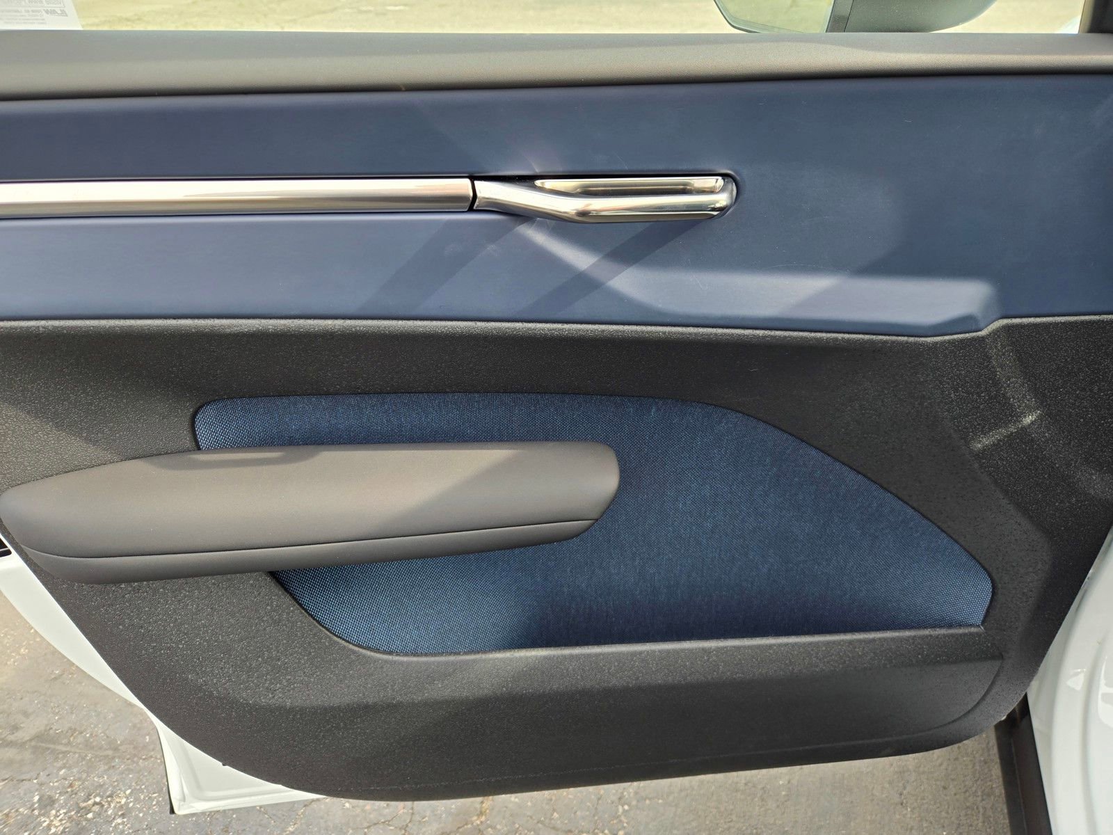 New 2026 Volvo EX30 Ultra w/ Protection Package Premier AWD/4WD image 13