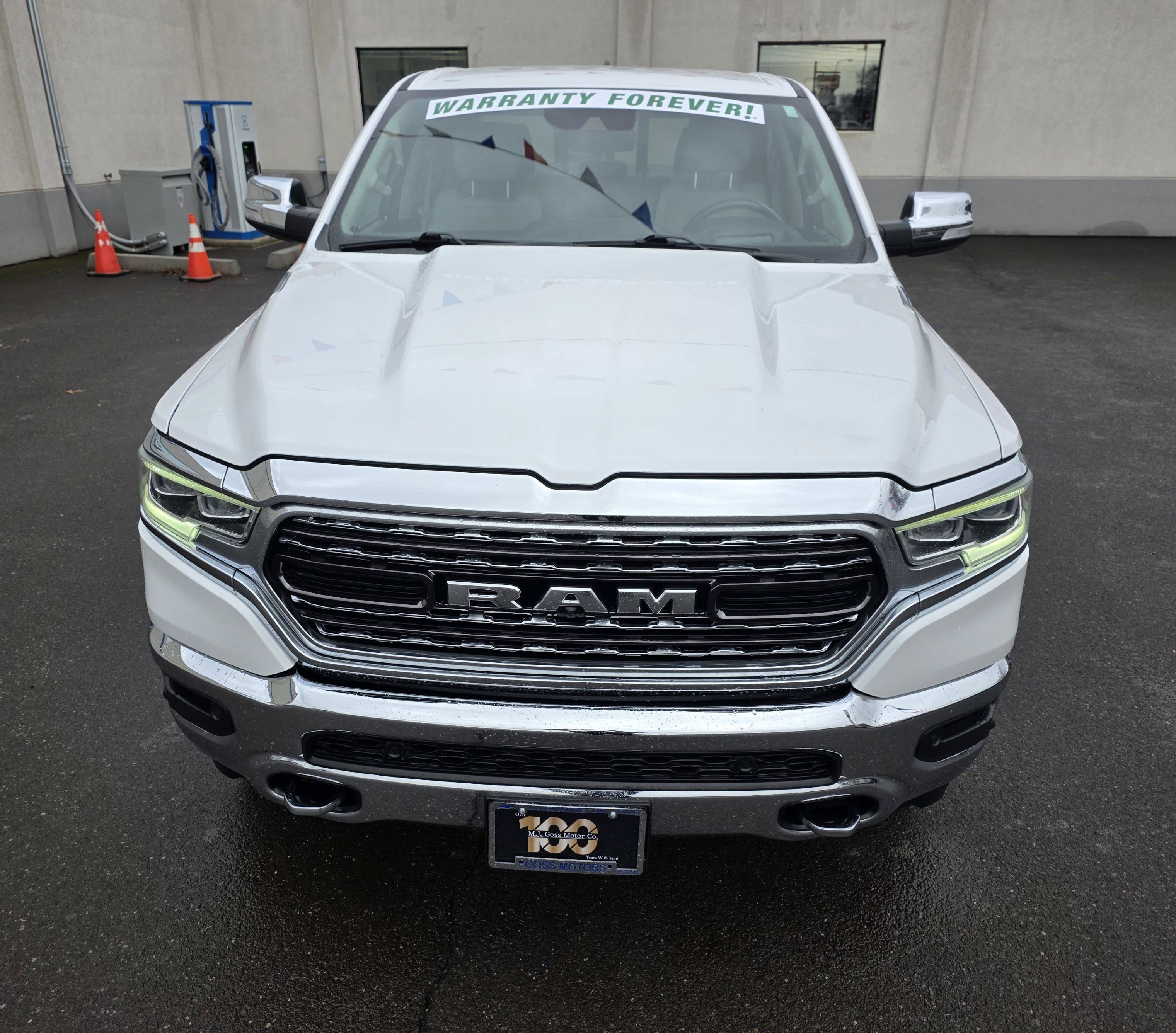 Used 2022 RAM 1500 Limited image 3