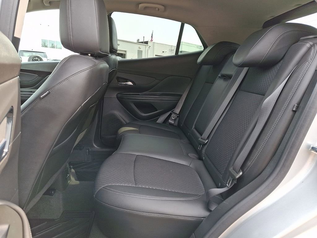 Certified 2022 Buick Encore Preferred w/ Safety Package image 13