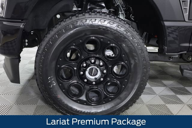 New 2026 Ford F350 Lariat w/ Black Appearance Package image 15