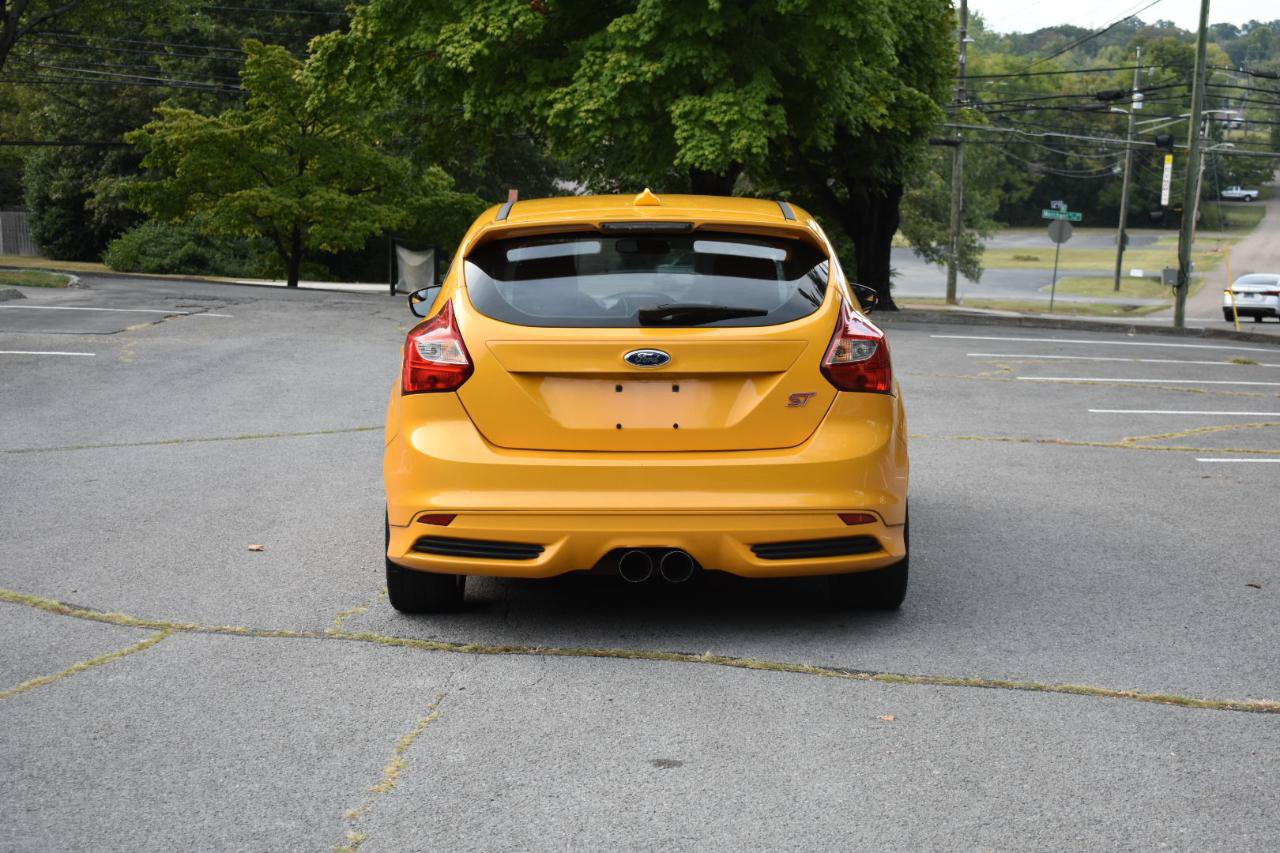 Used 2013 Ford Focus ST FWD image 6