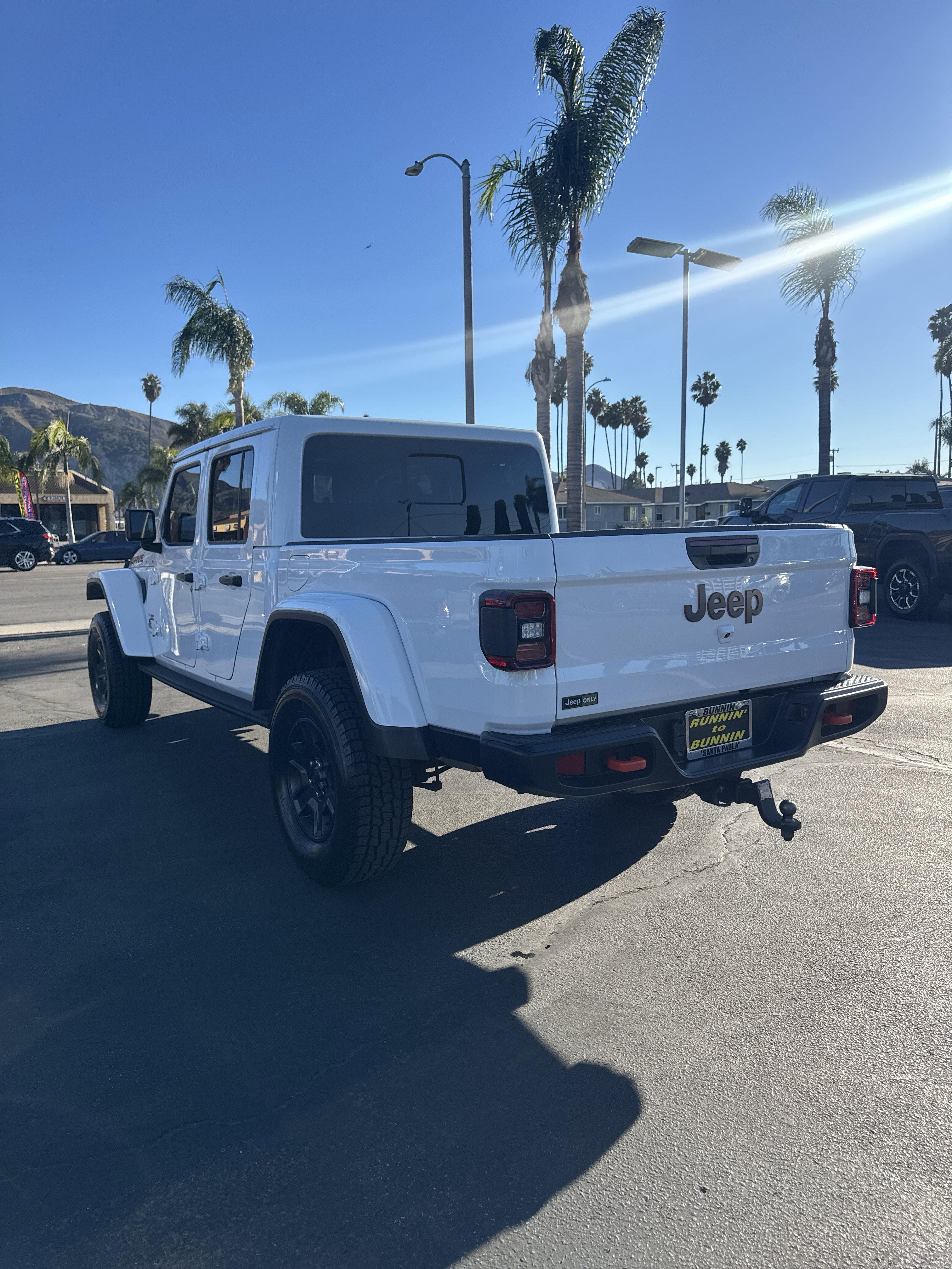 Used 2022 Jeep Gladiator Mojave w/ LED Lighting Group image 5