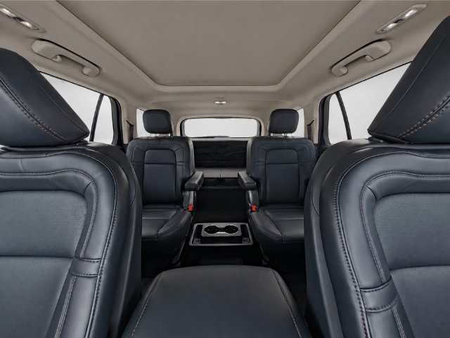 Used 2023 Lincoln Aviator Reserve w/ Equipment Group 201A AWD/4WD image 25