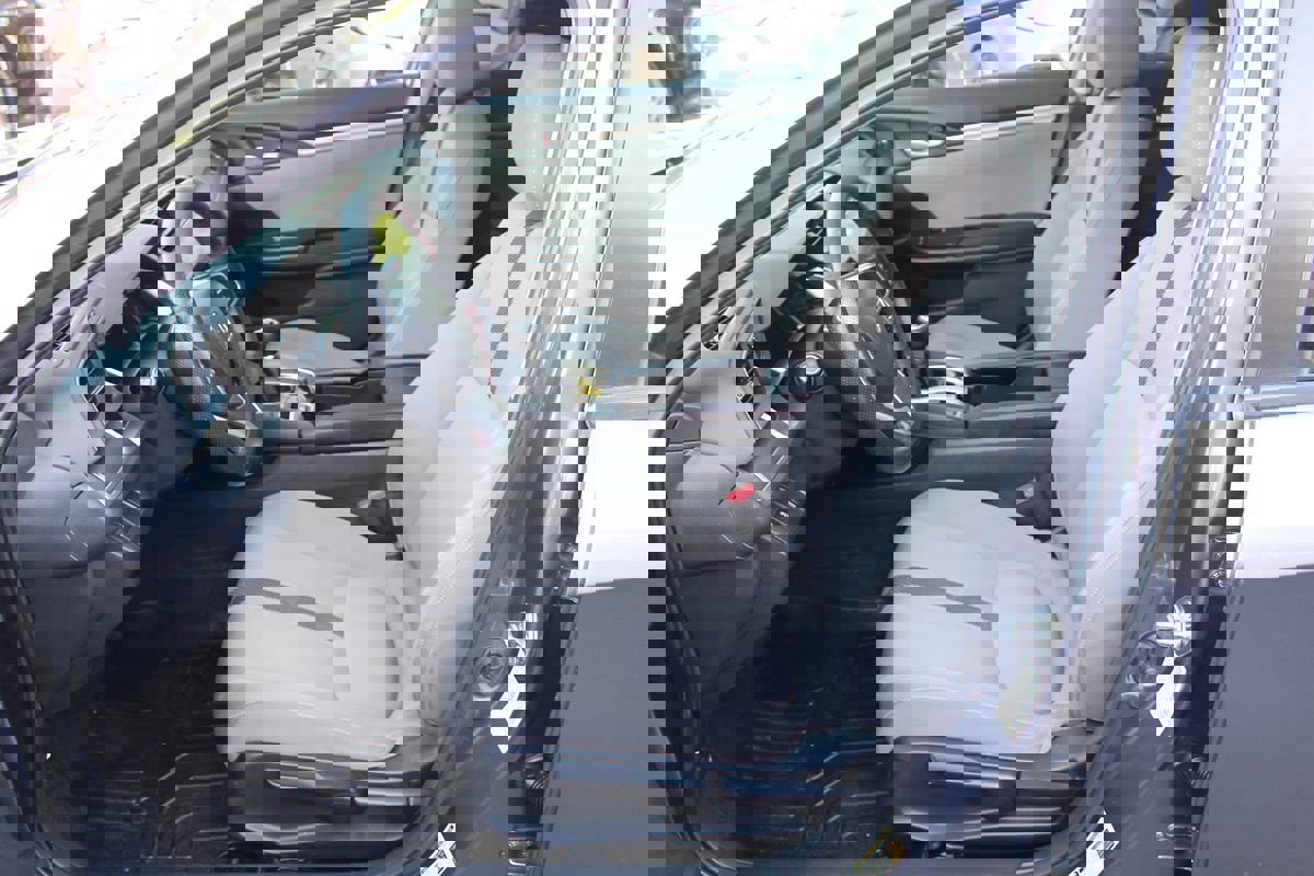 Used 2017 Honda Civic EX-T image 18