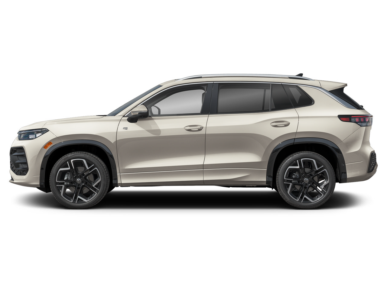 New 2027 Volkswagen Tiguan SEL R-Line AWD/4WD image 3