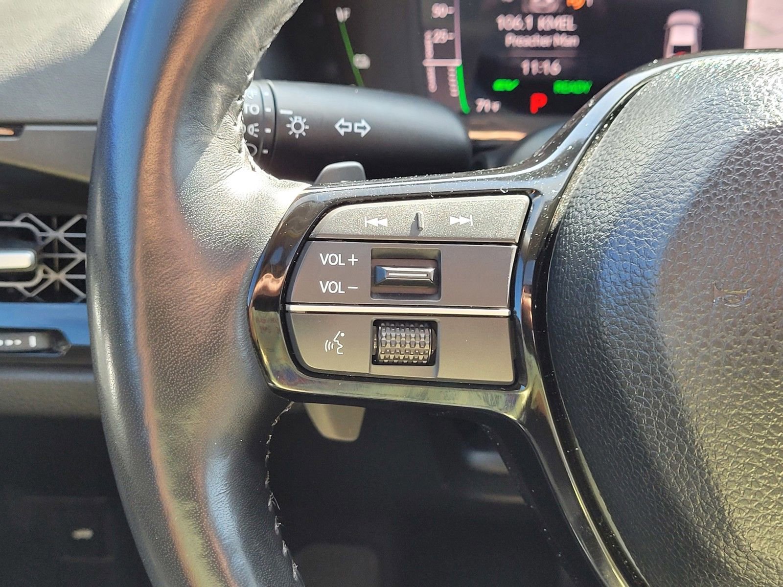 Certified 2025 Honda Accord Touring image 20