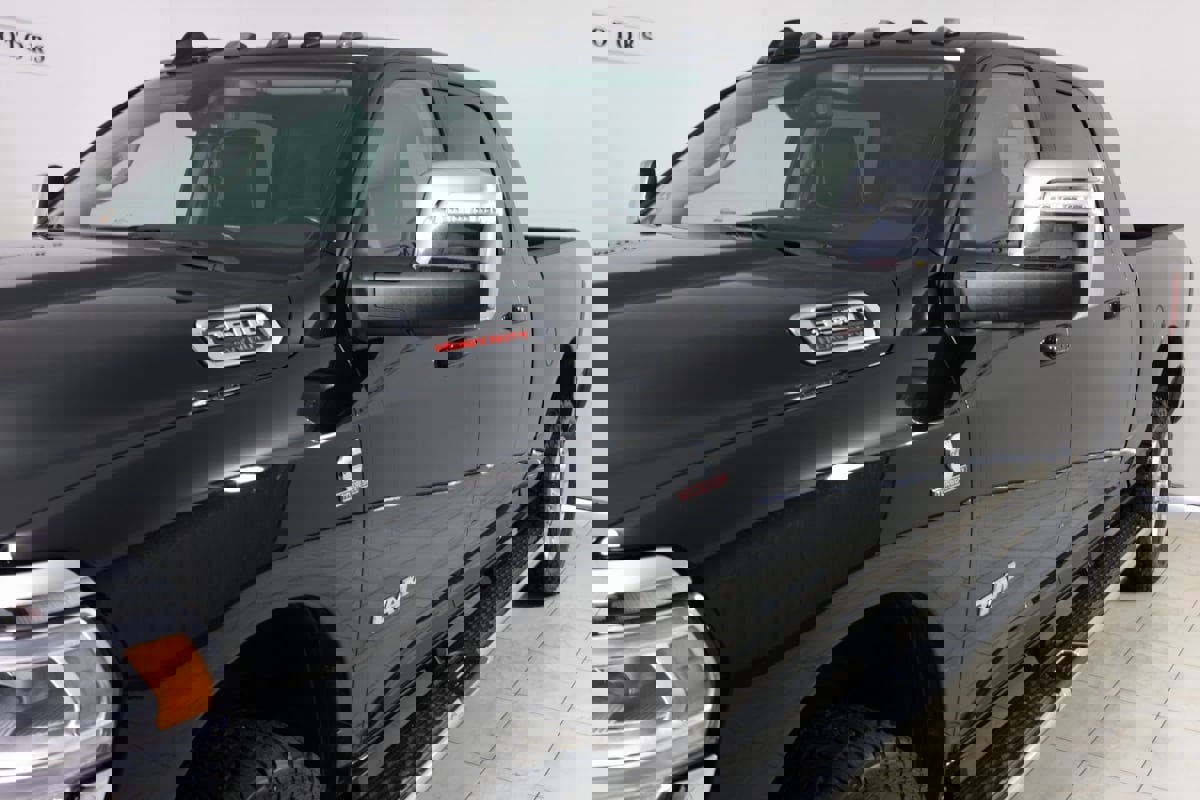 Used 2023 RAM 3500 Laramie image 46