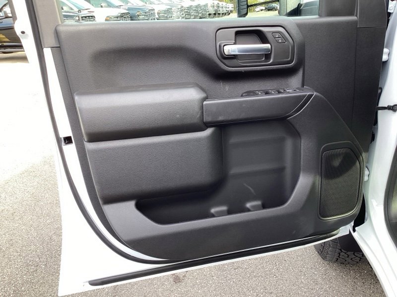 New 2026 Chevrolet Silverado 2500 Custom w/ Custom Convenience Package image 24