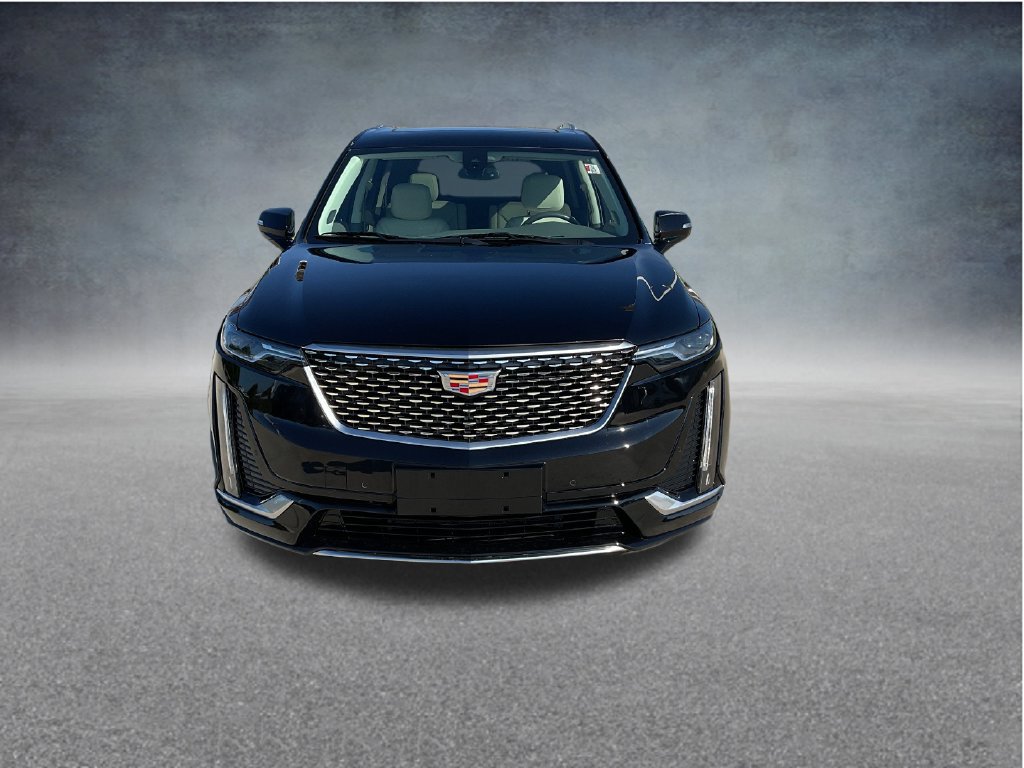 Used 2023 Cadillac XT6 Premium Luxury w/ LPO, Floor Liner Package AWD/4WD image 2
