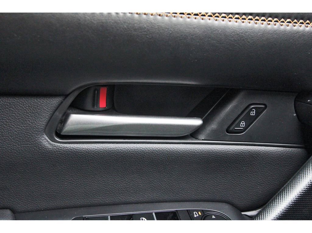 Certified 2025 MAZDA CX-50 AWD 2.5 Turbo w/ Weather Package image 21